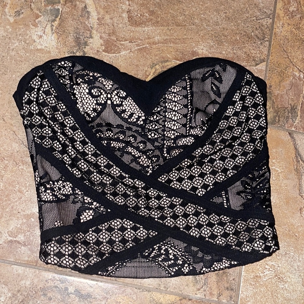 Lace crop top